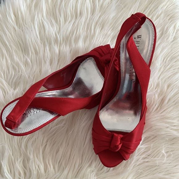 NEW WHBM Darling Red Peep-Toe Slingback - Picture 4 of 8